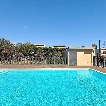 Private Garden&pool 2 Km