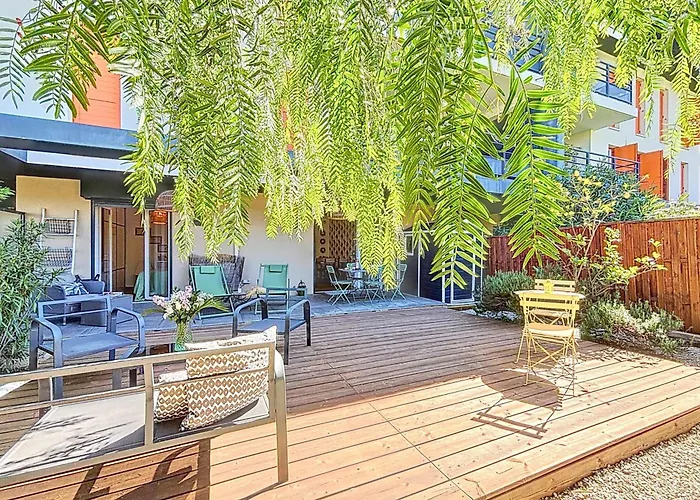 Private Garden & Pool 2 Km Αντίμπ