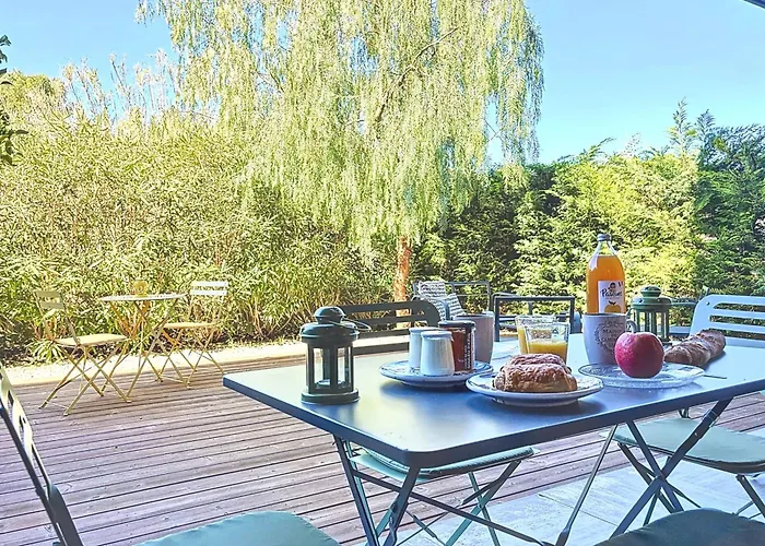 펜션 Private Garden & Pool 2 Km *